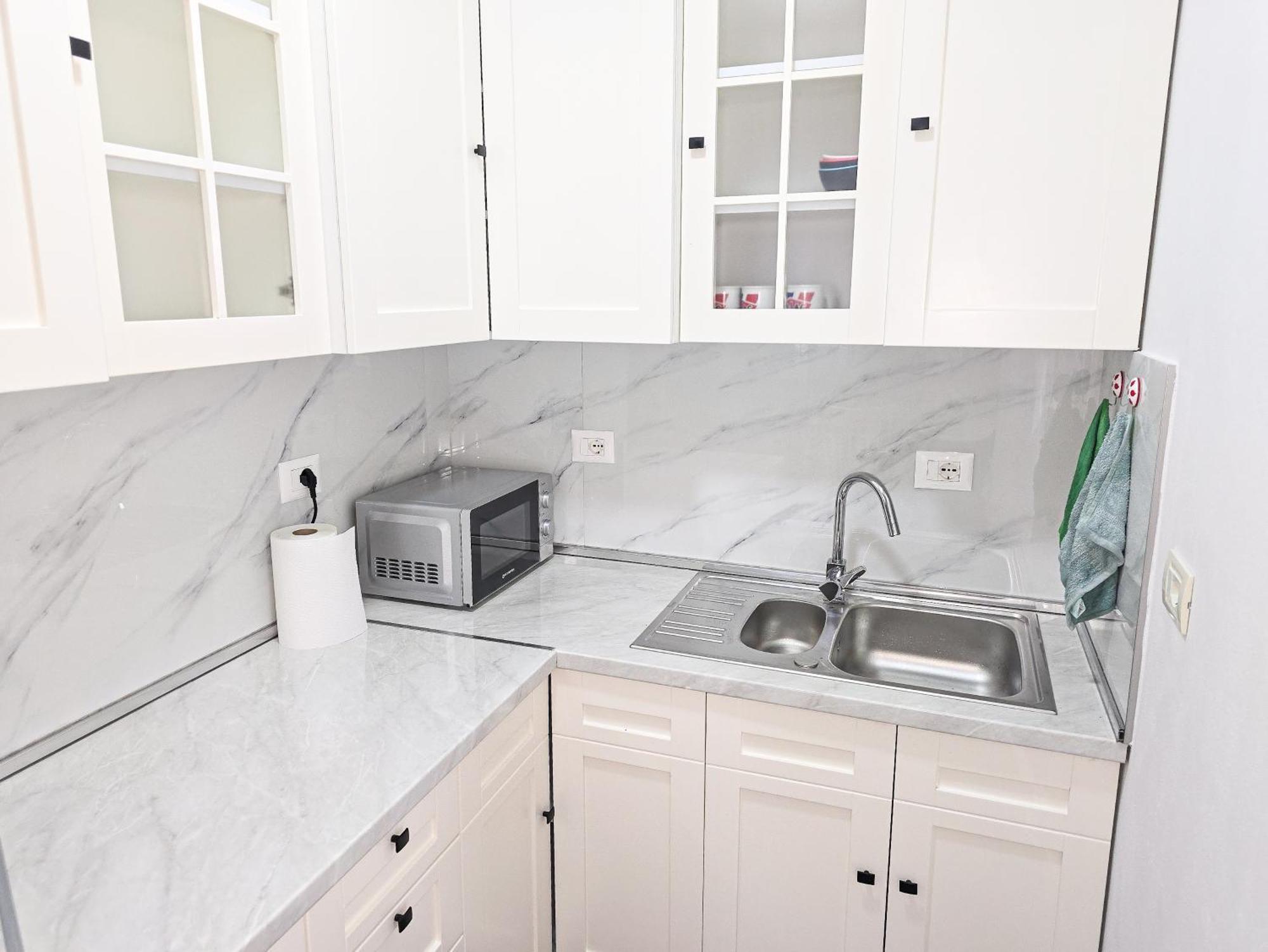 Lake Park 2Br Apartment 티라나 외부 사진