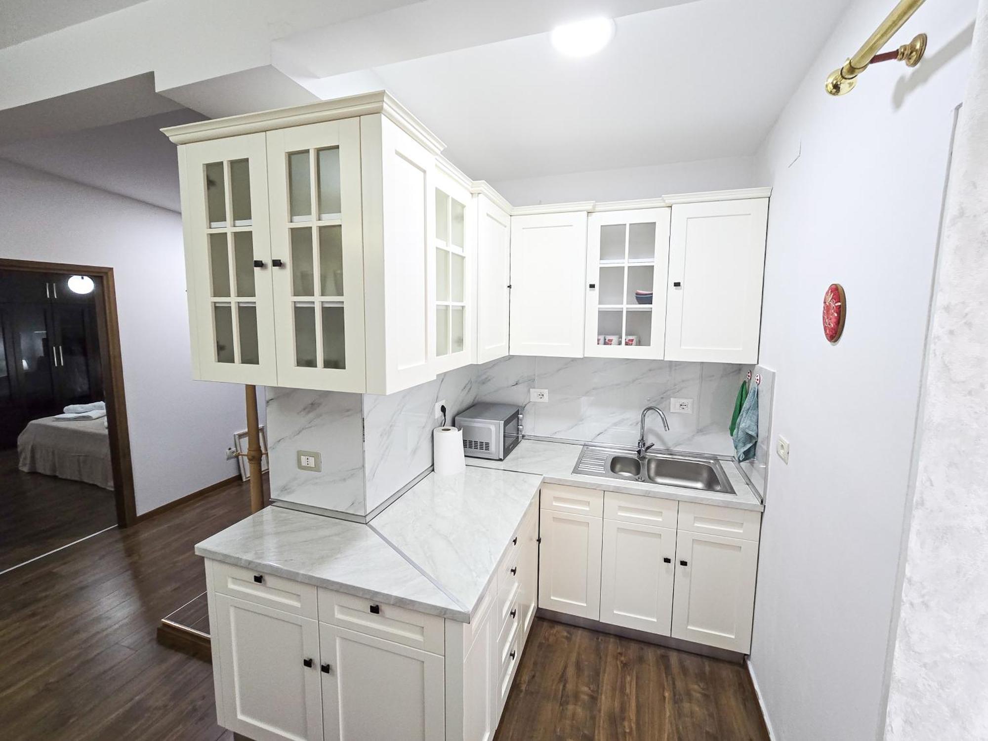 Lake Park 2Br Apartment 티라나 외부 사진